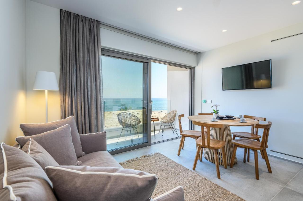 Noa Beachfront Suites Kardamena  Extérieur photo